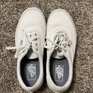 white vans size 7.5